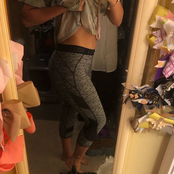 Hollister athletic leggings - Picture 2 of 4
